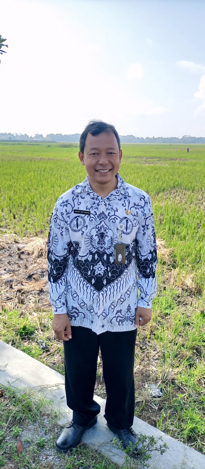 <center>Wali Kelas<br>ANDRI SETIAWAN, S.Pd.</center>