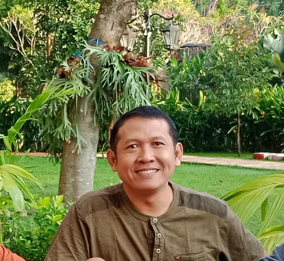 <center><br>SLAMET SUDIYONO, S.Pd.</center>